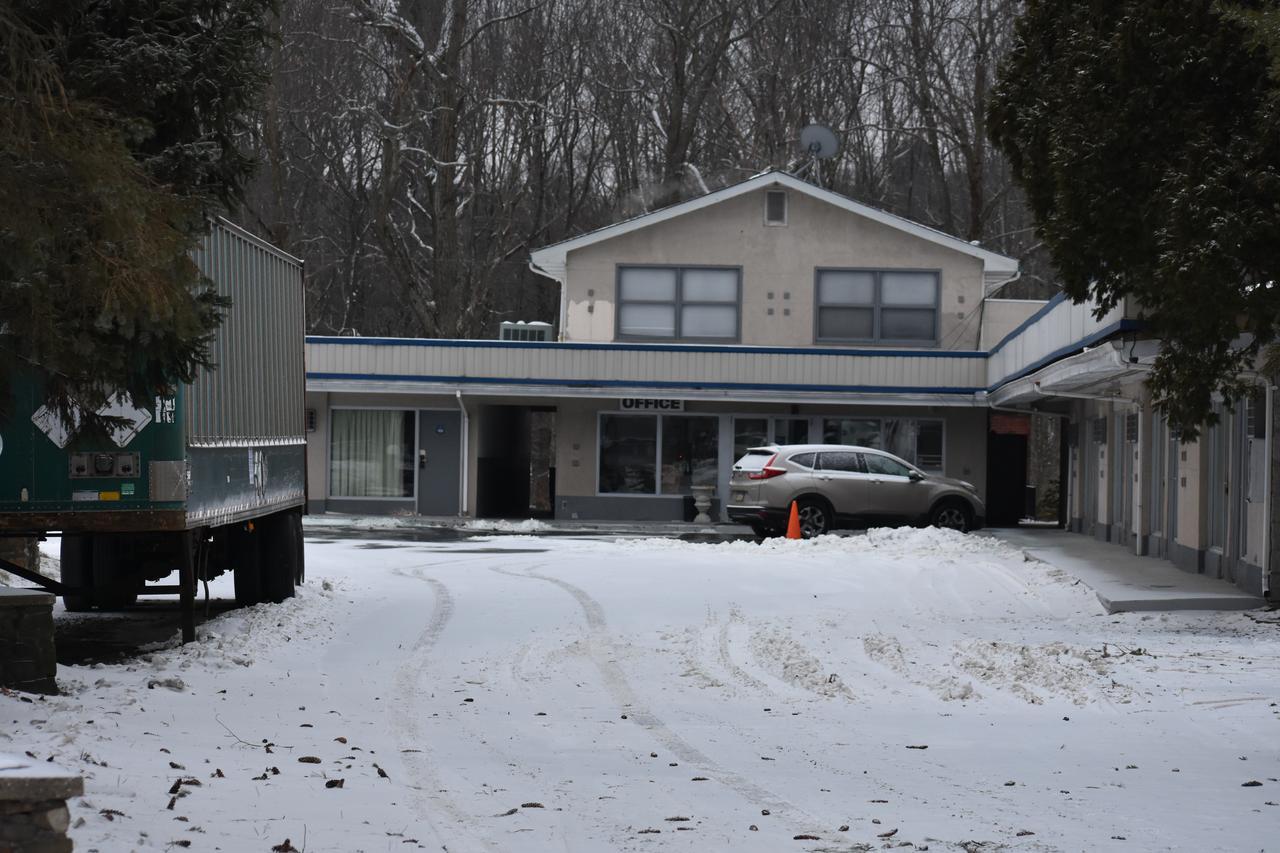 Casino Motel Swiftwater Exterior photo